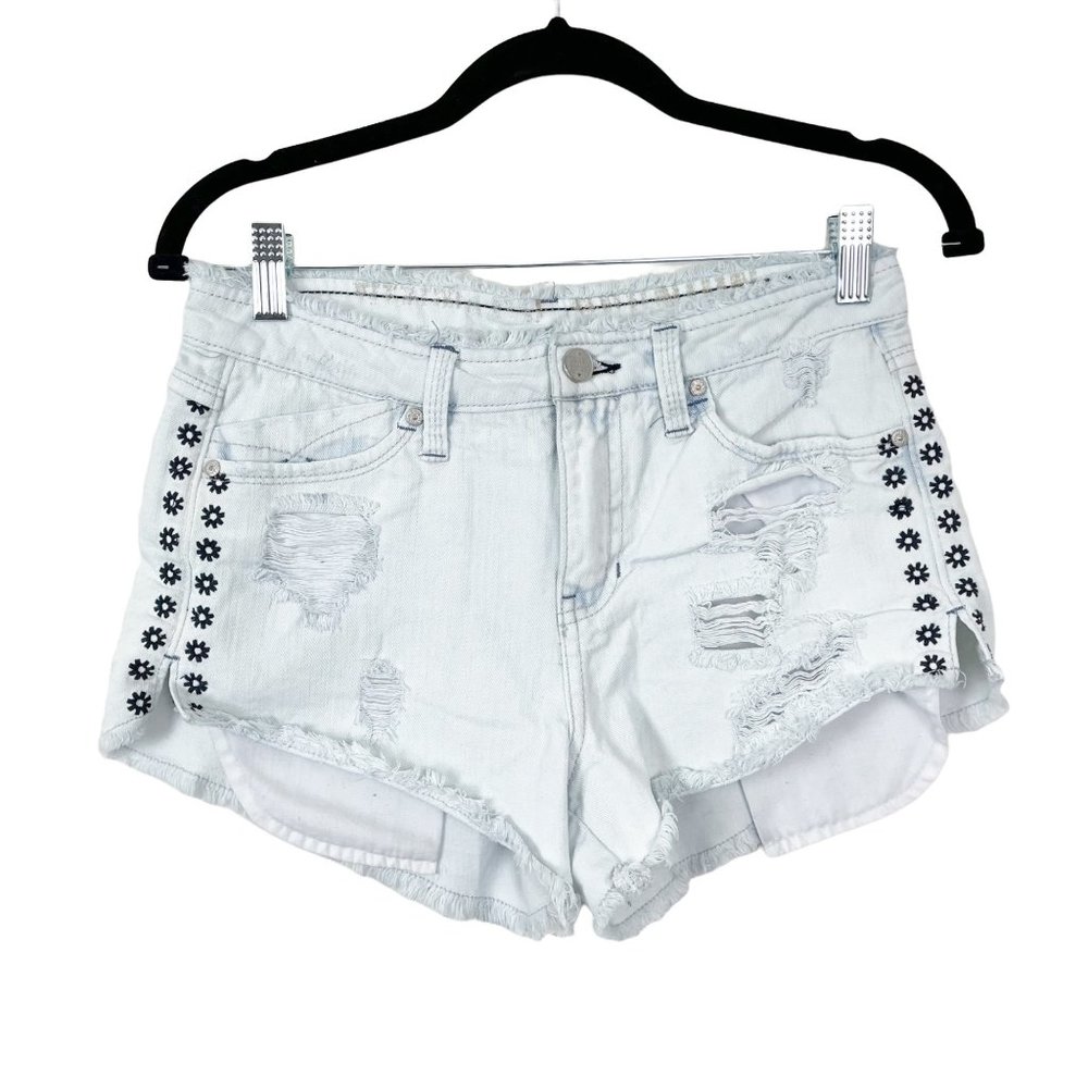 Rewash‎ Woman's Sz 3/26 Light Wash Mid Rise Embroidered Distressed Denim Shorts